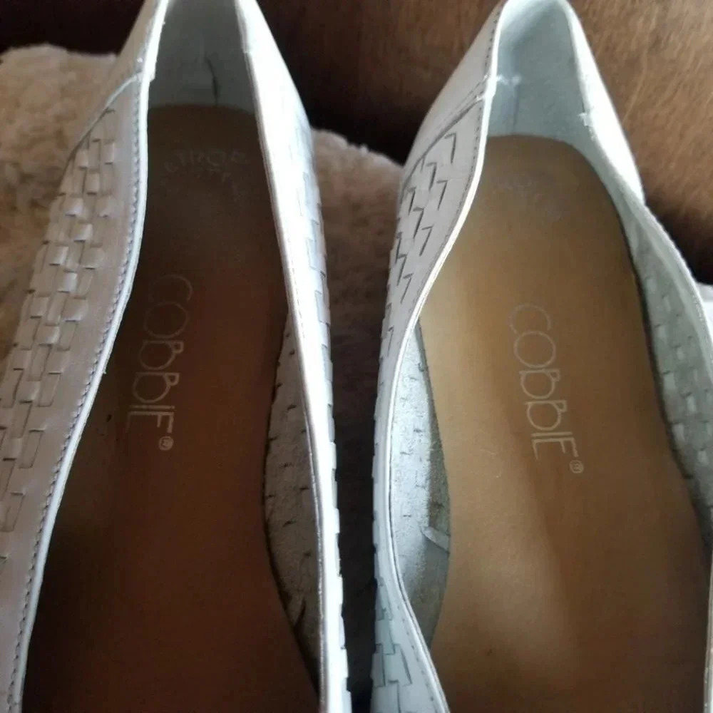 Cobbie Cuddlers Leather Woven Slip On Shoes White Rainbow 8.5 - Picture 7 of 13